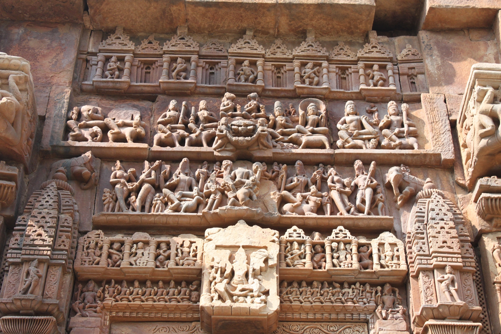 Barua Sagar – Pratihara Lineage of Bundelkhand