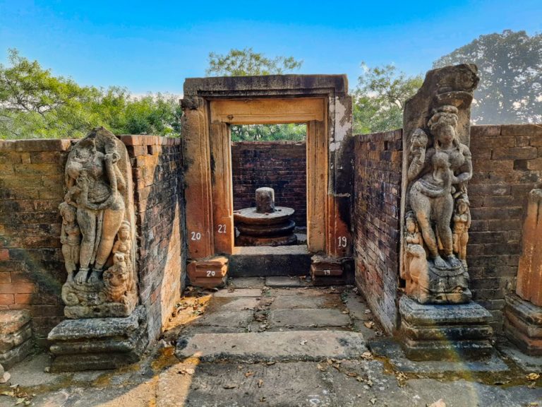 Bhadwahi – Satmahala Temple Complex