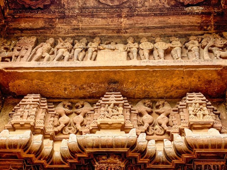 Gandai – Deur Temple