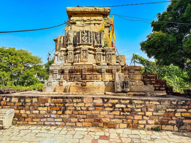 Bhainsora – Shiva Temple